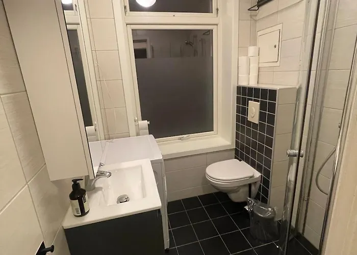Moderne Ettroms Studioleilighet I Sentrum!